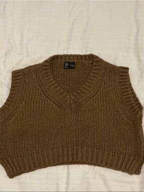 PAZZO Chestnut Brown Cropped Knit Vest
